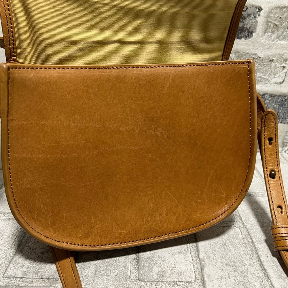 LL BEAN Tan Leather SADDLE BAG SHOULDER CROSSBODY Vintage - Picture 5 of 9